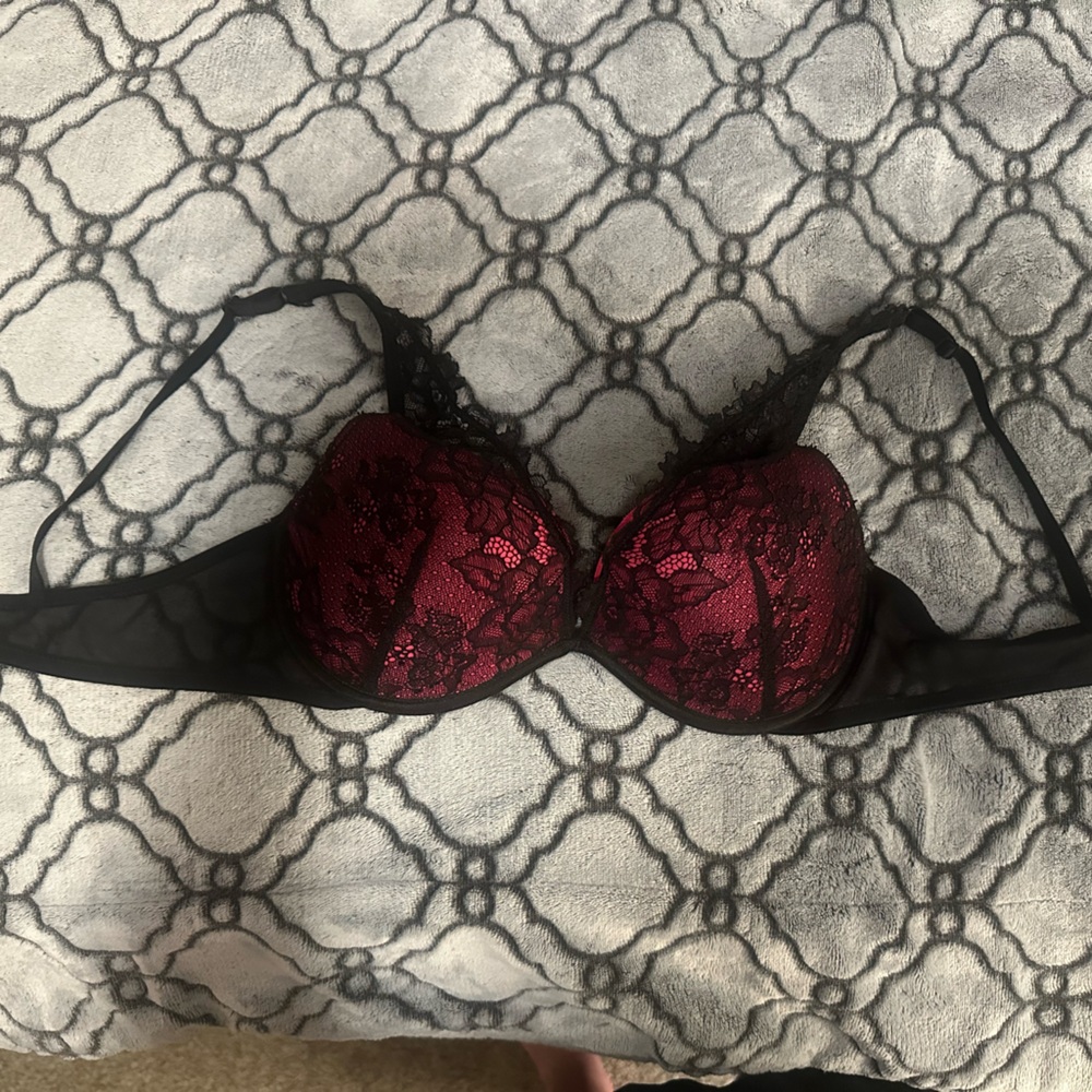 Victoria's Secret Vintage Sexy Little Thing Black and Pink Bra Intimates 36C